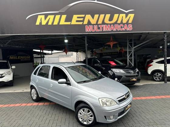 CHEVROLET CORSA 1.4 MPFI PREMIUM 8V FLEX 4P MANUAL CHEVROLET CORSA 1.4 MPFI PREMIUM 8V FLEX 4P MANUAL
